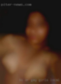 Bi or gay girls local threesomes from Reidsville NC, groups or couples.