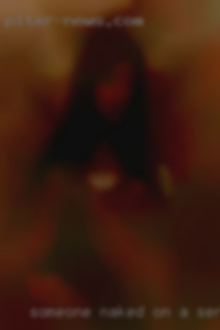 Someone naked on a sensual lady.